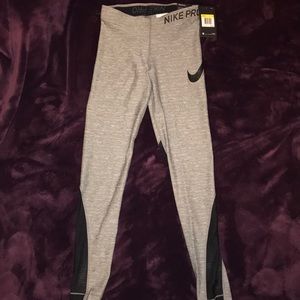 SOLD NWT 100% NIKE LEGGINGS